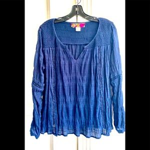 Mora Navy womens top size L